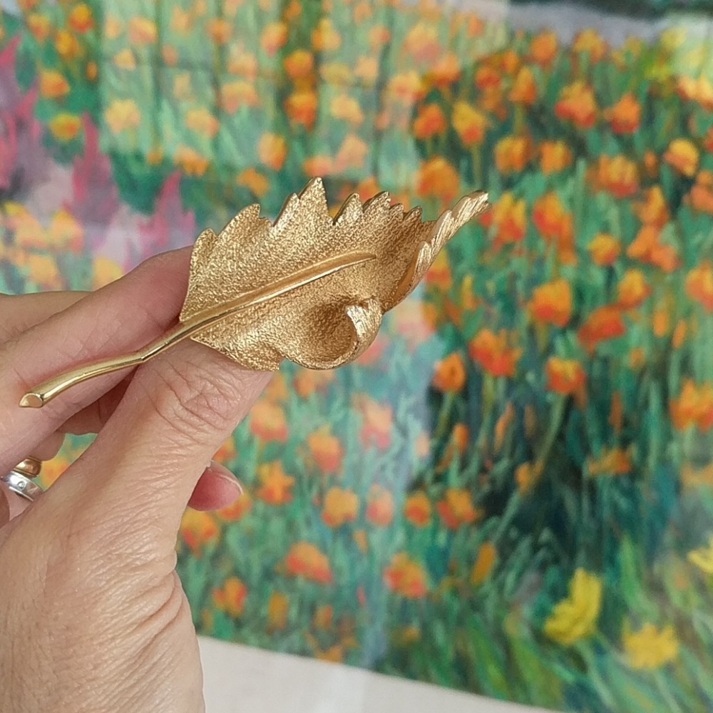 VINTAGE CORO LEAF BROOCH 🍁🍂🍁🍂💎